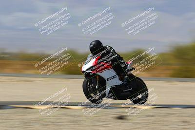 media/Apr-09-2022-SoCal Trackdays (Sat) [[c9e19a26ab]]/Turn 3 (135pm)/